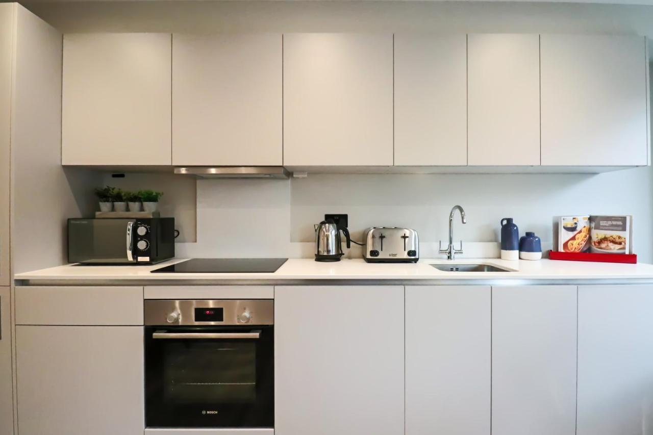 Portfolio Apartments - Welwyn Town Centre Welwyn Garden City Buitenkant foto