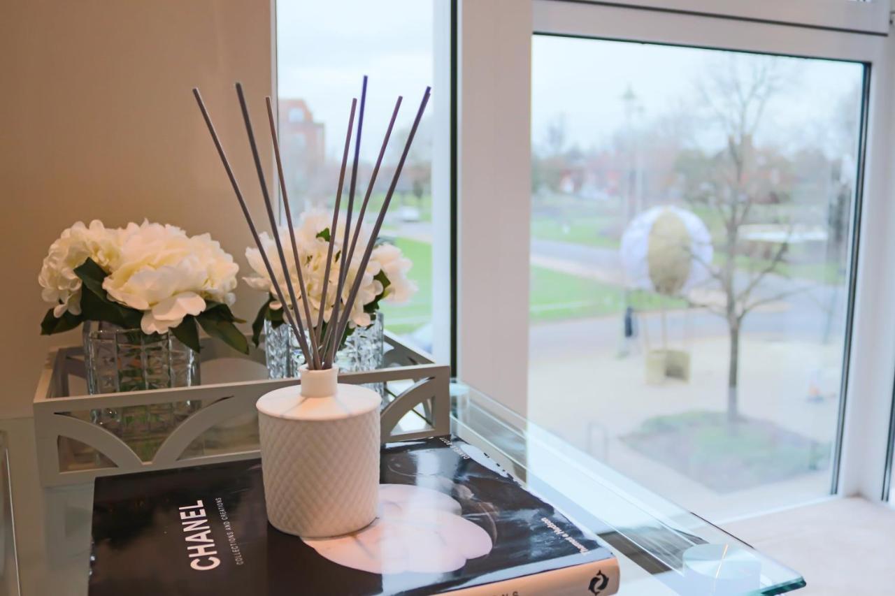 Portfolio Apartments - Welwyn Town Centre Welwyn Garden City Buitenkant foto