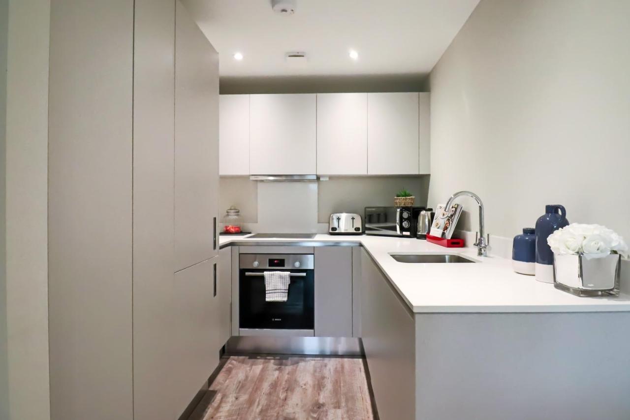 Portfolio Apartments - Welwyn Town Centre Welwyn Garden City Buitenkant foto