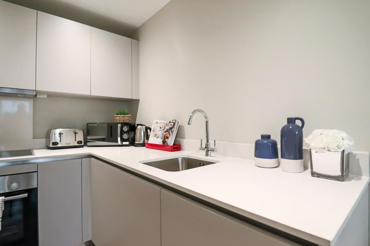 Portfolio Apartments - Welwyn Town Centre Welwyn Garden City Buitenkant foto