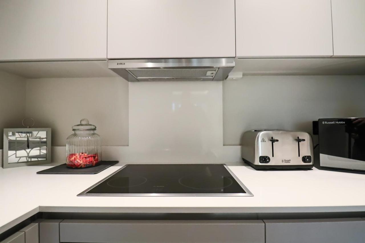 Portfolio Apartments - Welwyn Town Centre Welwyn Garden City Buitenkant foto